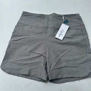 Lady Hagen light Gray High Waist Shorts